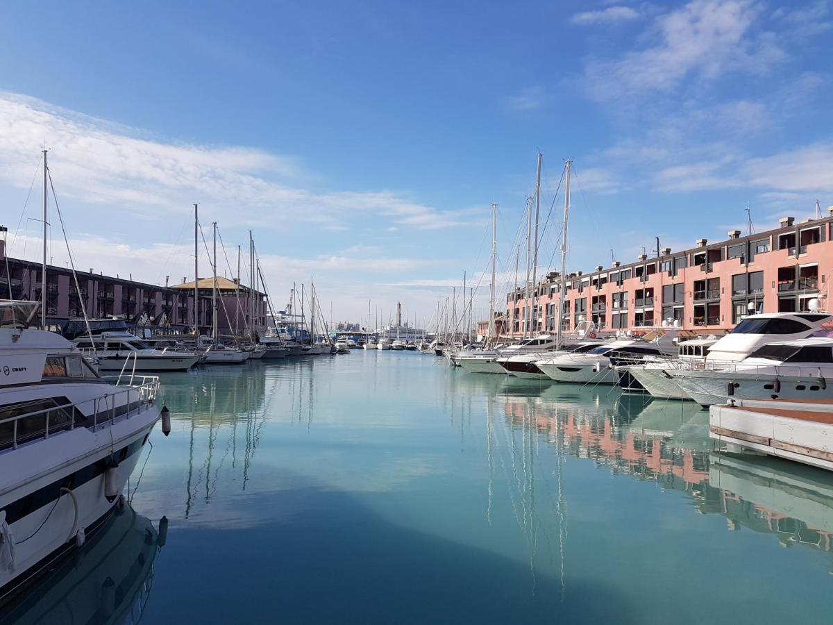 Casa Vacanze Porto Antico Appartement Genua Buitenkant foto